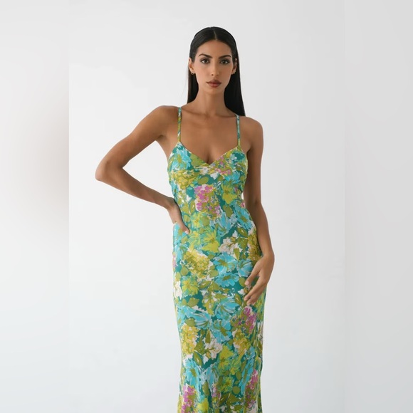 Le Salty Label Jean Open cross cross Back Midi Dress in Azure Floral - Picture 3 of 16